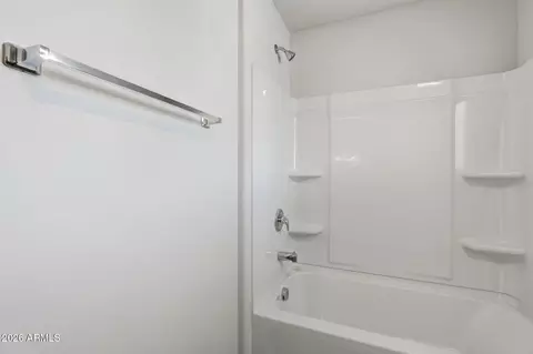 Bath - 5437 W Albeniz Pl, Phoenix, AZ 85043 photo 3 of 3