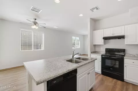 Kitchen - 5437 W Albeniz Pl, Phoenix, AZ 85043 photo 1 of 3