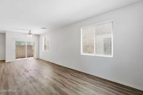 Living - 5437 W Albeniz Pl, Phoenix, AZ 85043 photo 1 of 2