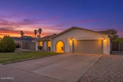 Exterior - 833 E Le Marche Ave, Phoenix, AZ 85022 photo 5 of 5