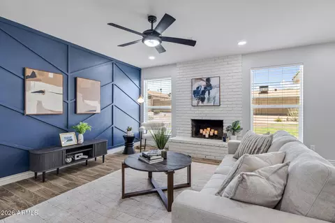 833 E Le Marche Ave, Phoenix, AZ 85022