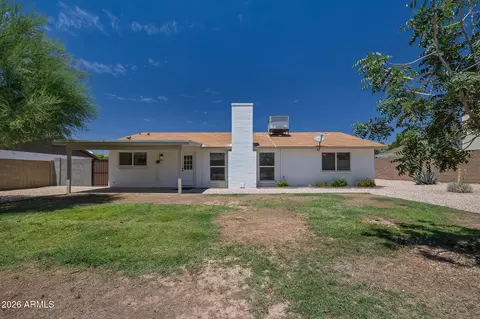 Exterior - 833 E Le Marche Ave, Phoenix, AZ 85022 photo 2 of 5