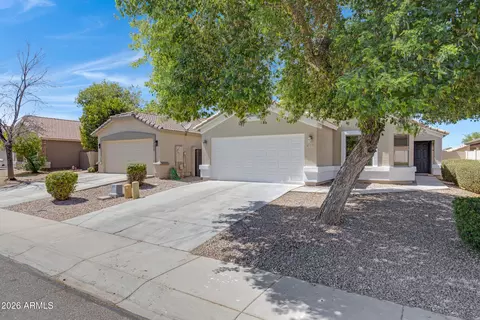3770 W Yellow Peak Dr, San Tan Valley, AZ 85142