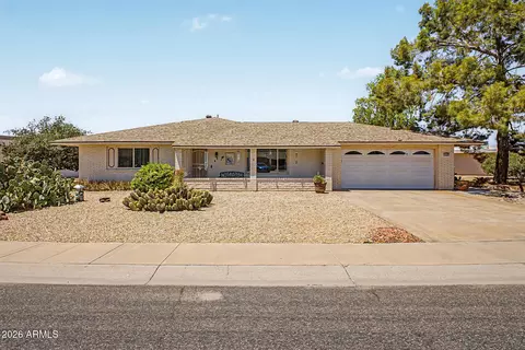16840 N Pine Valley Dr, Sun City, AZ 85351