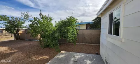 118 E Pinal St, Huachuca City, AZ 85616