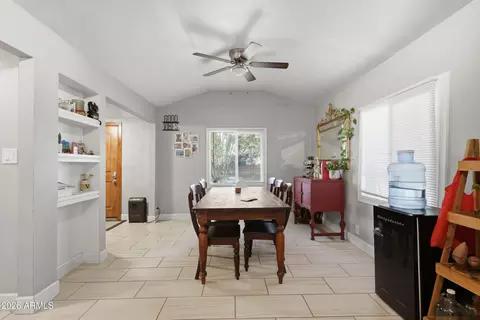 Entry Way - 1911 E Harvard St, Phoenix, AZ 85006 photo 2 of 7