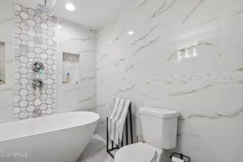 Bath - 1911 E Harvard St, Phoenix, AZ 85006 photo 2 of 5