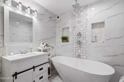 Bath - 1911 E Harvard St, Phoenix, AZ 85006 photo 1 of 5