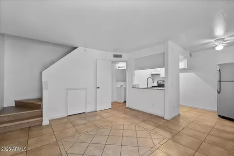6302 N 64th Dr #25, Glendale, AZ 85301