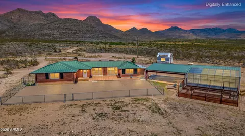 2358 N Ranch Trl, Huachuca City, AZ 85616
