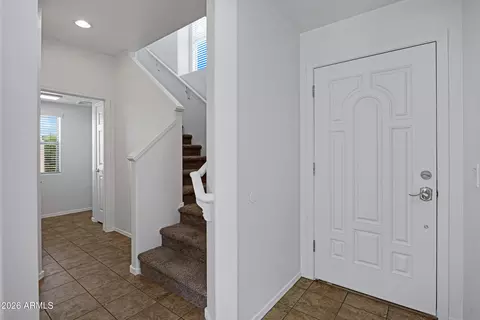 Entry Way - 4774 E Laurel Ct, Gilbert, AZ 85234 photo 4 of 5
