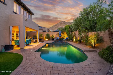 2617 W Via Vista Dr, Phoenix, AZ 85086