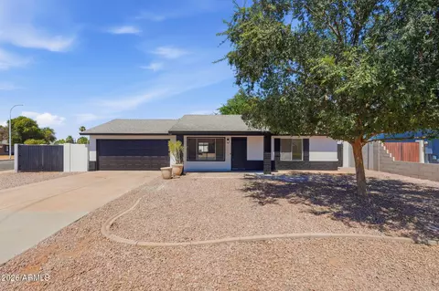 182 S Oak St, Chandler, AZ 85226