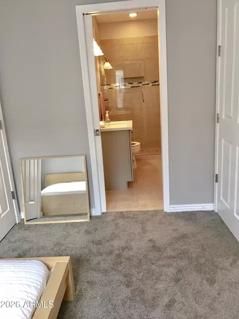 Bath - 2919 E Monroe St, Phoenix, AZ 85034 photo 8 of 10