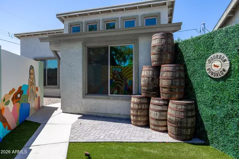 Exterior - 2919 E Monroe St, Phoenix, AZ 85034 photo 7 of 7