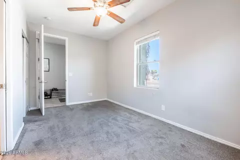 Bedroom - 2919 E Monroe St, Phoenix, AZ 85034 photo 2 of 11