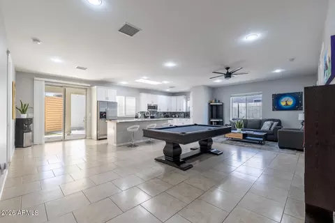 Entry Way - 2919 E Monroe St, Phoenix, AZ 85034 photo 4 of 5