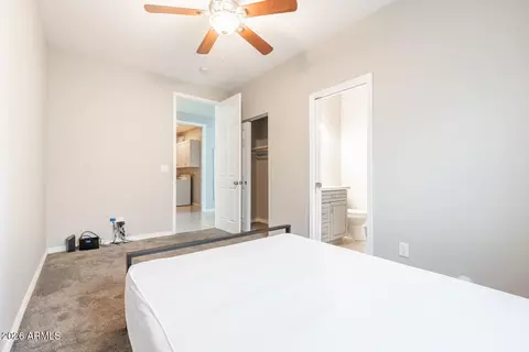 Bedroom - 2919 E Monroe St, Phoenix, AZ 85034 photo 4 of 11