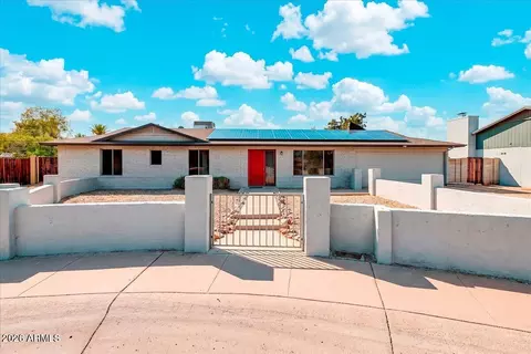 1944 W Kristal Way, Phoenix, AZ 85027