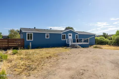 20574 E Park View Ln, Mayer, AZ 86333