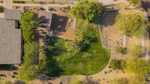 View/Area - 937 E La Mirada Dr, Phoenix, AZ 85042 photo 13 of 18