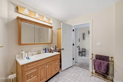 Bath - 6643 E Ingram St, Mesa, AZ 85205 photo 2 of 3
