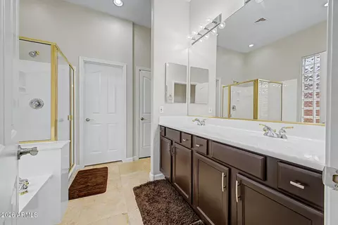 Bath - 4061 E Del Rio St, Gilbert, AZ 85295 photo 1 of 3