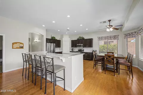 Kitchen - 4061 E Del Rio St, Gilbert, AZ 85295 photo 2 of 7