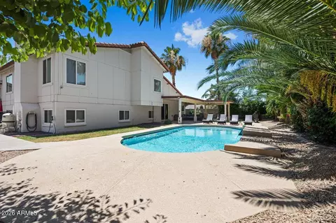 Exterior - 4402 E Vista Dr, Phoenix, AZ 85032 photo 8 of 10