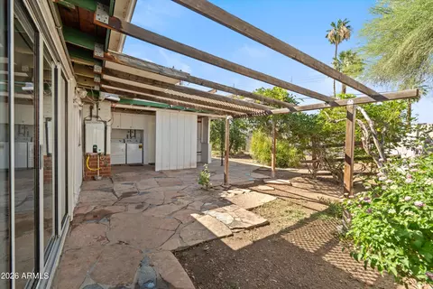Exterior - 1130 E Colter St, Phoenix, AZ 85014 photo 5 of 7