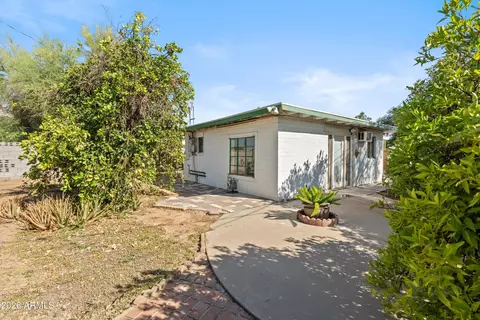Exterior - 1130 E Colter St, Phoenix, AZ 85014 photo 7 of 7
