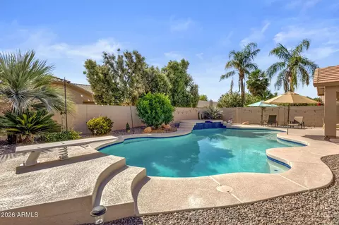 Exterior - 672 N Bridlegate Dr, Gilbert, AZ 85234 photo 8 of 10