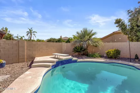 Exterior - 672 N Bridlegate Dr, Gilbert, AZ 85234 photo 7 of 10