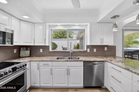 Kitchen - 1242 E Acoma Dr, Phoenix, AZ 85022 photo 3 of 3