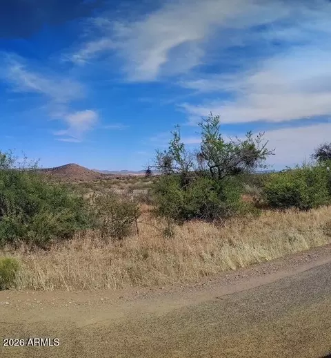 20973 E Butterfield Rd #1365, Mayer, AZ 86333