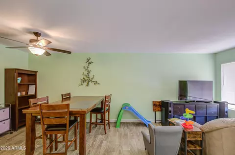 Dining - 401 E Pecan Rd, Phoenix, AZ 85040 photo 2 of 3