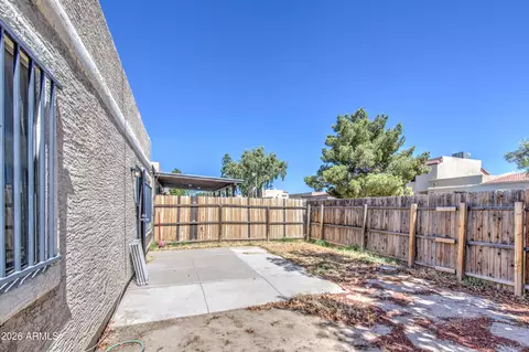 Exterior - 401 E Pecan Rd, Phoenix, AZ 85040 photo 4 of 4