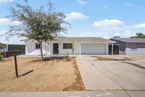 5302 N 77th Dr, Glendale, AZ 85303