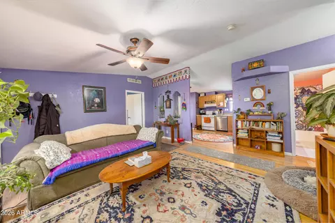 4960 Empire Ave, Flagstaff, AZ 86004