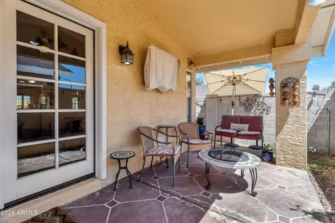 Exterior - 911 E Annette Dr, Phoenix, AZ 85022 photo 1 of 7
