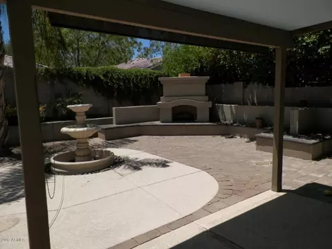 Exterior - 735 W Aviary Way, Gilbert, AZ 85233 photo 2 of 3