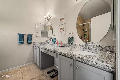 Bath - 4525 E Towne Ln, Gilbert, AZ 85234 photo 1 of 2