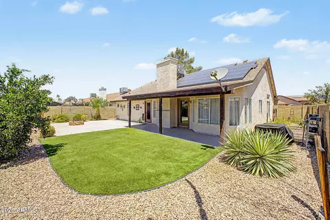 Exterior - 4525 E Towne Ln, Gilbert, AZ 85234 photo 3 of 6
