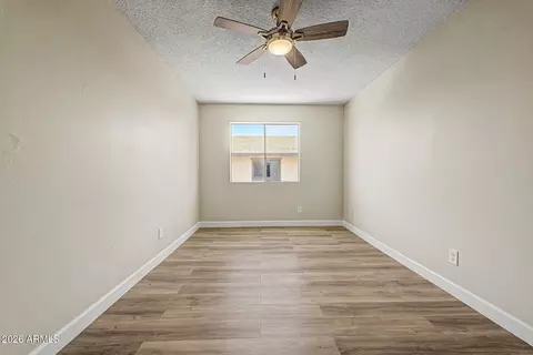 Bedroom - 4750 E Moreland St, Phoenix, AZ 85008 photo 4 of 5