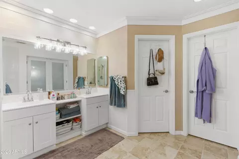 Bath - 5236 E Hobart St, Mesa, AZ 85205 photo 3 of 4