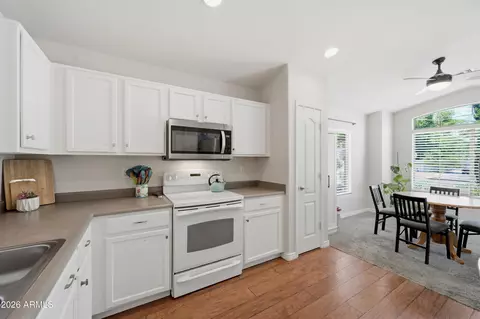 Kitchen - 3840 E Wyatt Way, Gilbert, AZ 85297 photo 1 of 2
