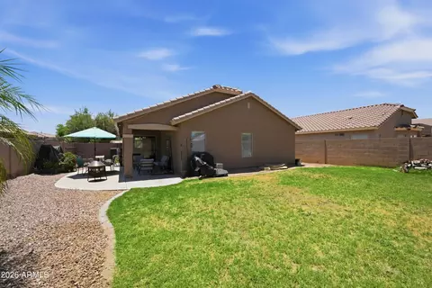 Exterior - 3840 E Wyatt Way, Gilbert, AZ 85297 photo 5 of 7