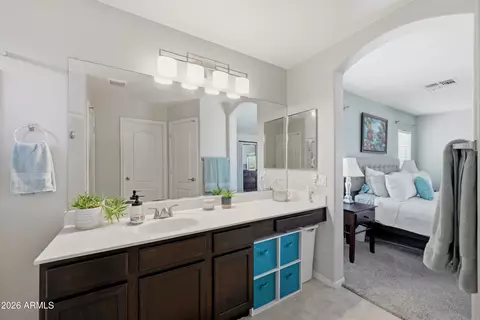 Bath - 3840 E Wyatt Way, Gilbert, AZ 85297 photo 3 of 3
