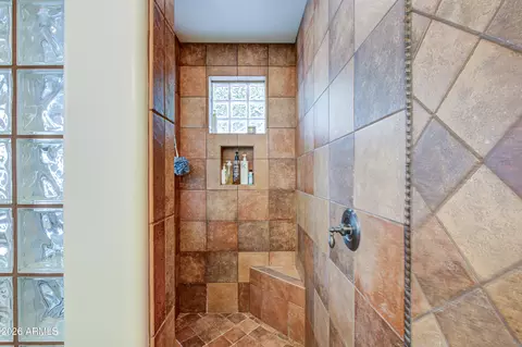 Bath - 4136 E Woodside Way, Gilbert, AZ 85297 photo 2 of 5