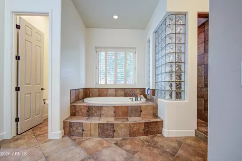 Bath - 4136 E Woodside Way, Gilbert, AZ 85297 photo 1 of 5